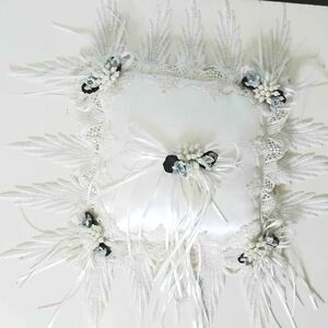 Satin decorative wedding ring pillow